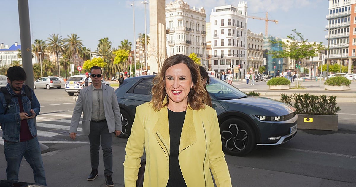 Catalá vincula los atascos de tráfico al «caos» de Renfe en Valencia