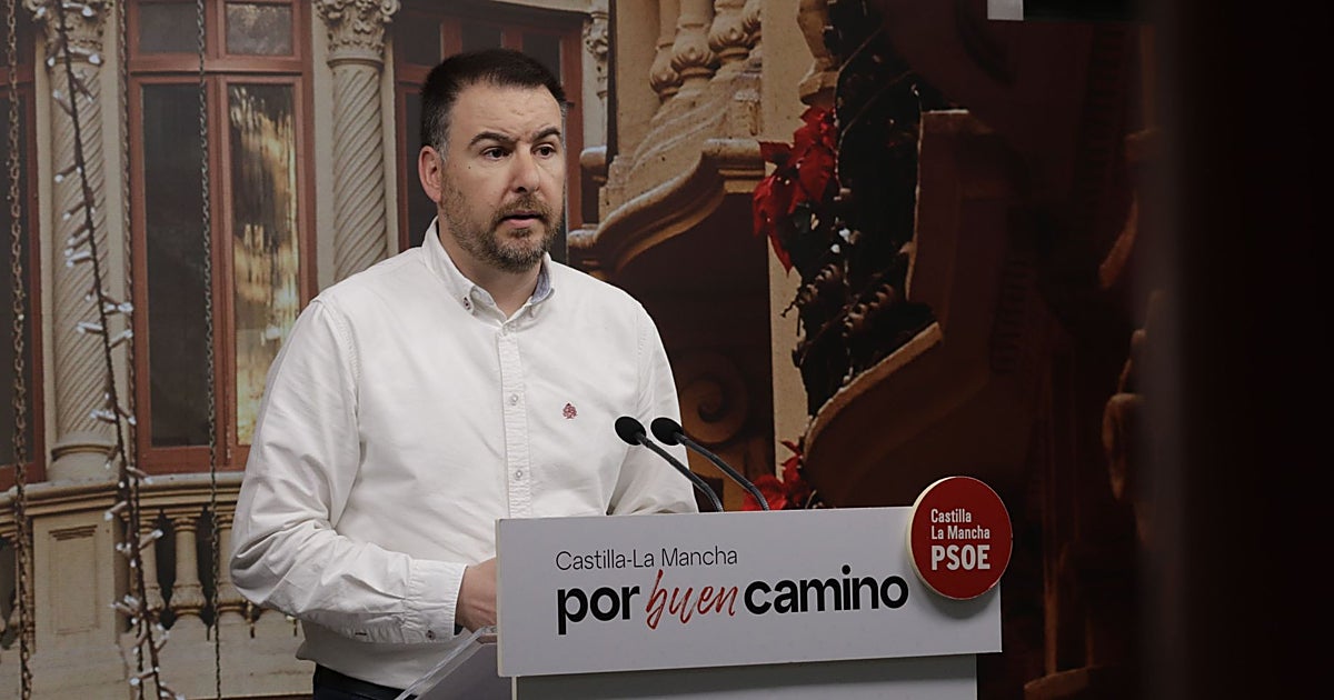 El PSOE arremete contra el PP de Núñez por «refrendar» el pacto en Extremadura