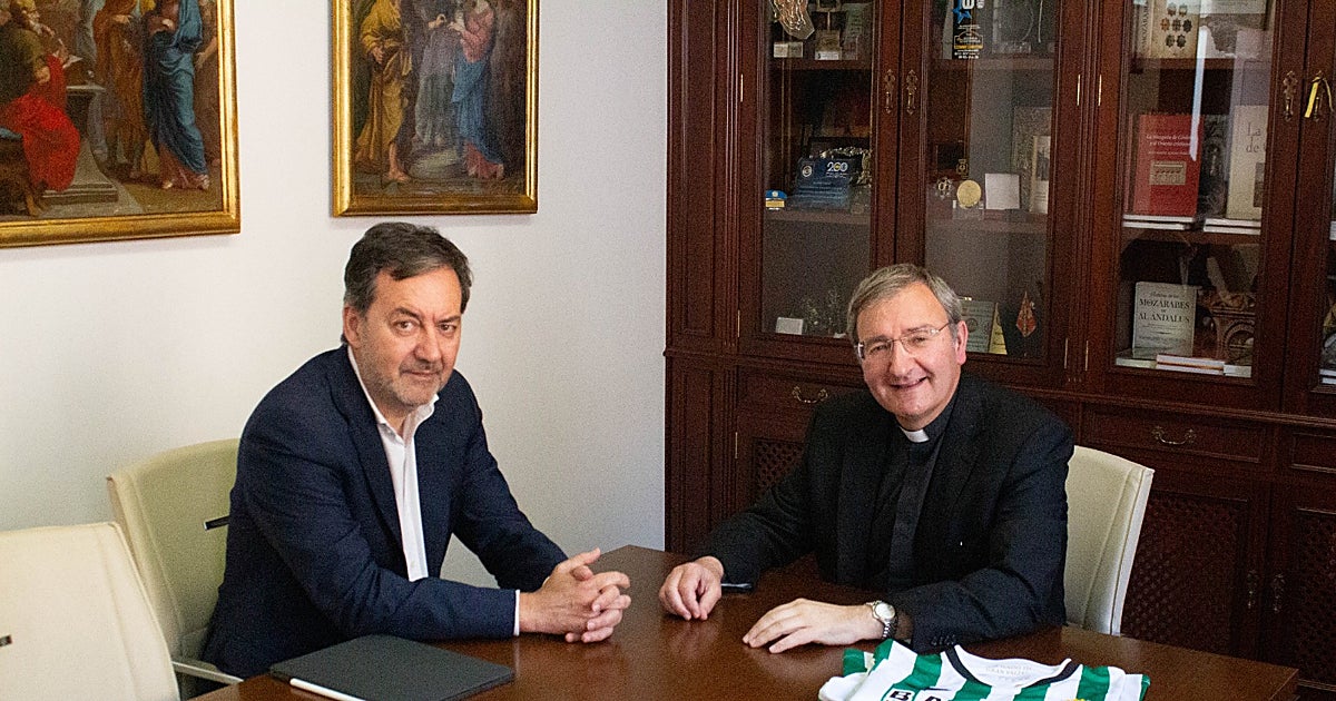 El Córdoba CF consolida su vínculo con el Cabildo Catedral de Córdoba