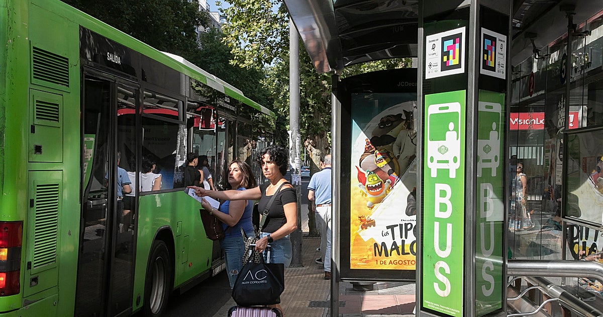 Los autobuses de Aucorsa ya se pueden seguir en tiempo real a través de Google Maps