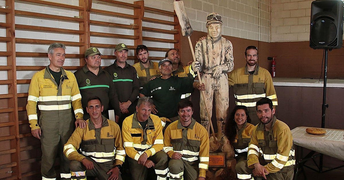 Homenaje a las brigadas forestales, «primera línea de defensa» de los montes