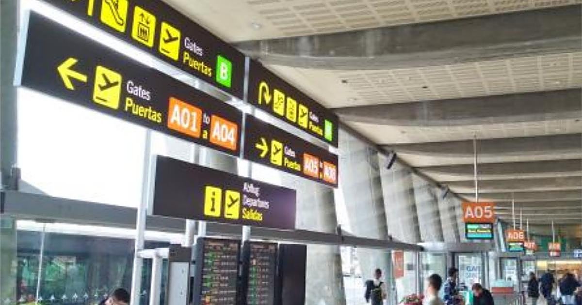 Una incidencia con humo obliga a desalojar el aeropuerto de Tenerife Norte y provoca retrasos en los vuelos