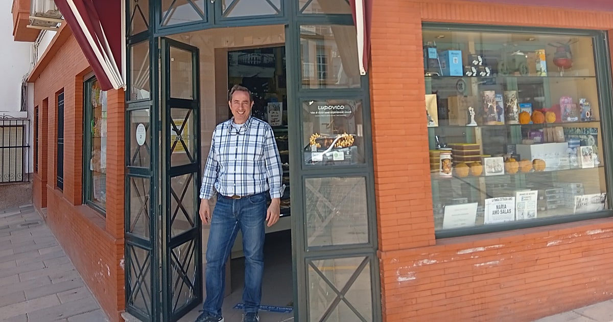40 años endulzando a un pueblo: el adiós a una confitería emblemática de Puente Genil