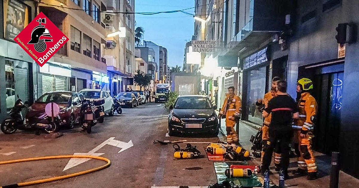 Muere una anciana por un incendio en su cocina de casa en Orihuela Costa