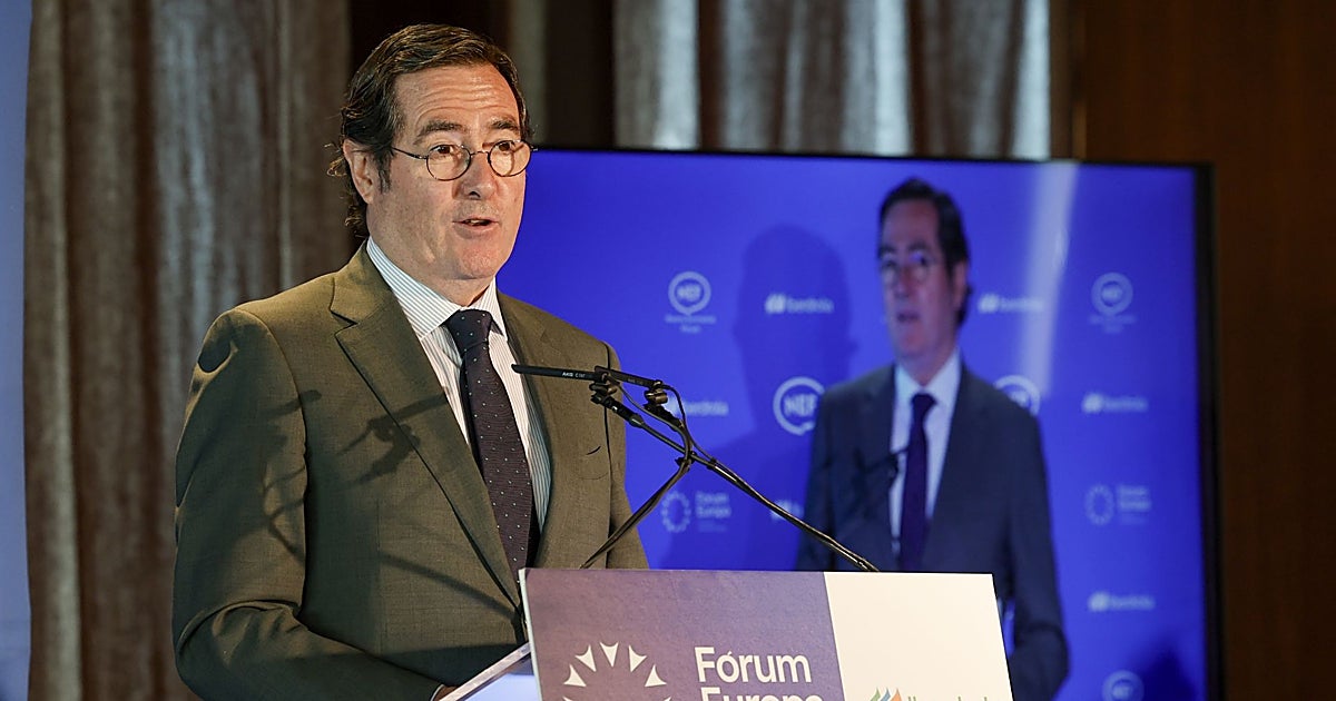 Garamendi reprocha al Gobierno que legisle «como en la época de Franco»