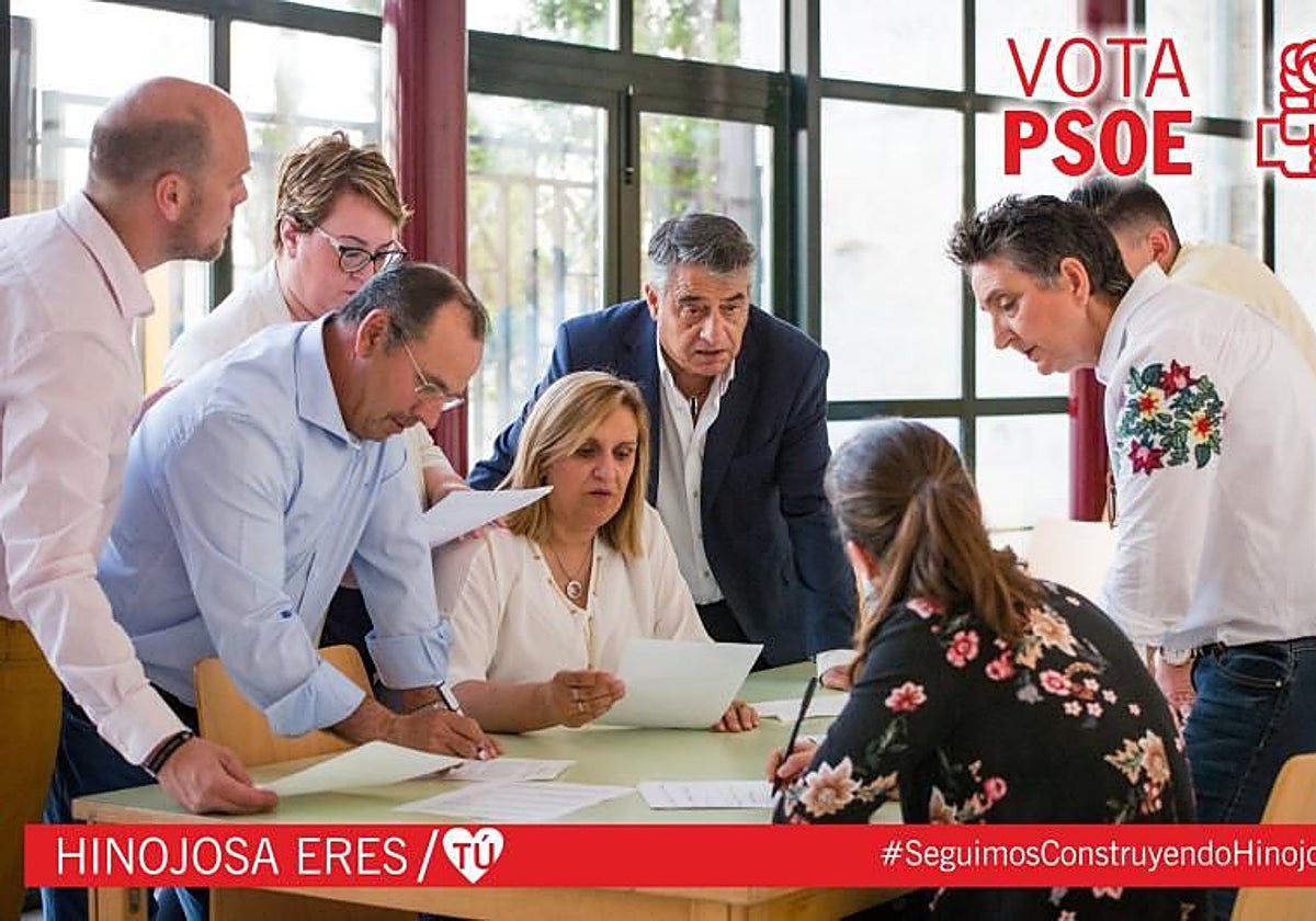 El hijo del alcalde socialista de Hinojosa se sienta en el banquillo ...