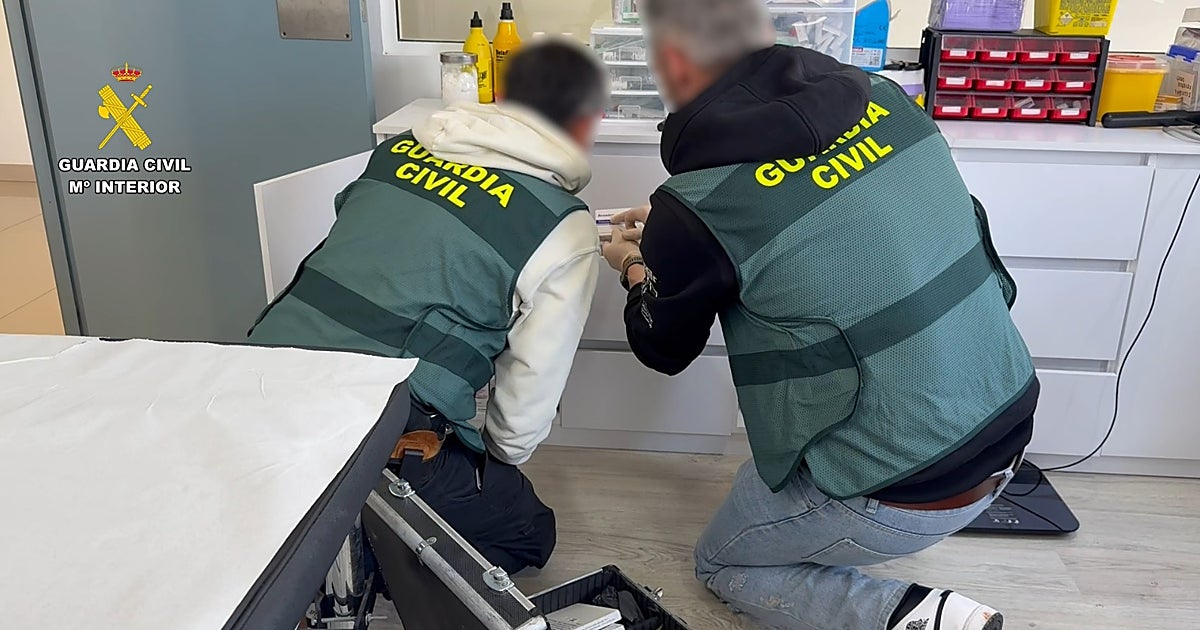 Dos detenidas por ejercer de médicas sin titulación y falsificar recetas en Santa Pola