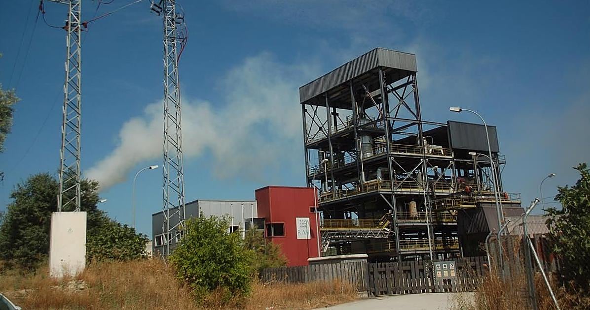 Hacienda subasta la que fue primera planta mundial Kurata en Cañete de las Torres, valorada en más de 7,5 millones