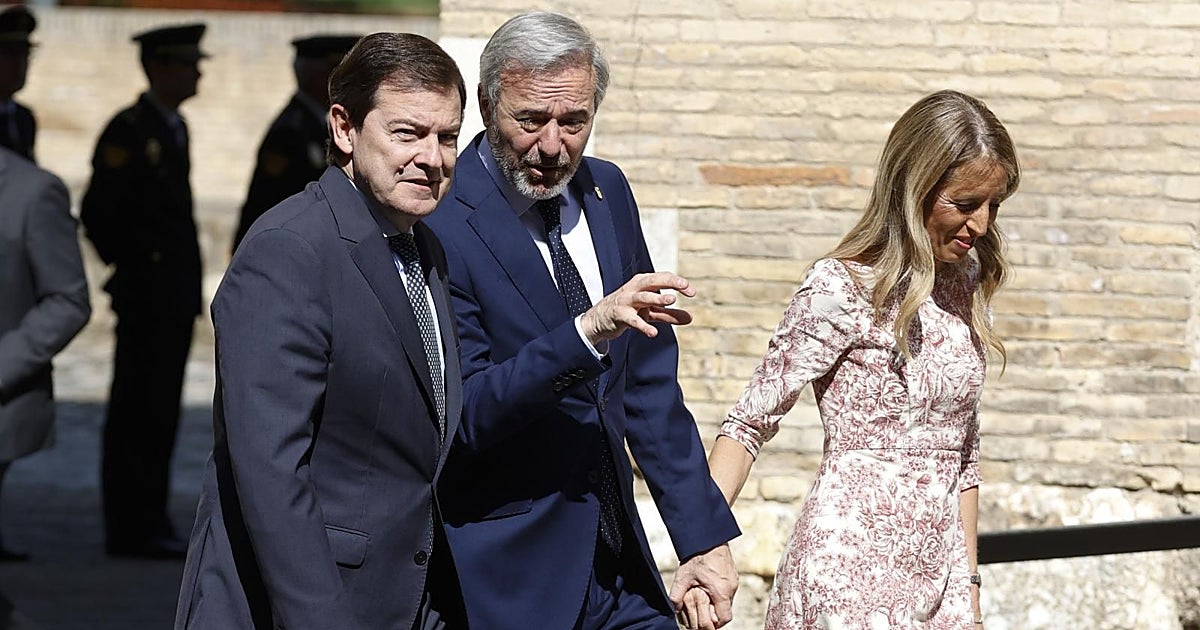 Mañueco ofrece a Azcón «apoyo y colaboración» para «seguir trabajando juntos»