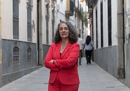 Rosa Rodríguez, candidata de Por Andalucía: «La política no se hace desde los despachos, se debe hacer con las botas llenas de barro»