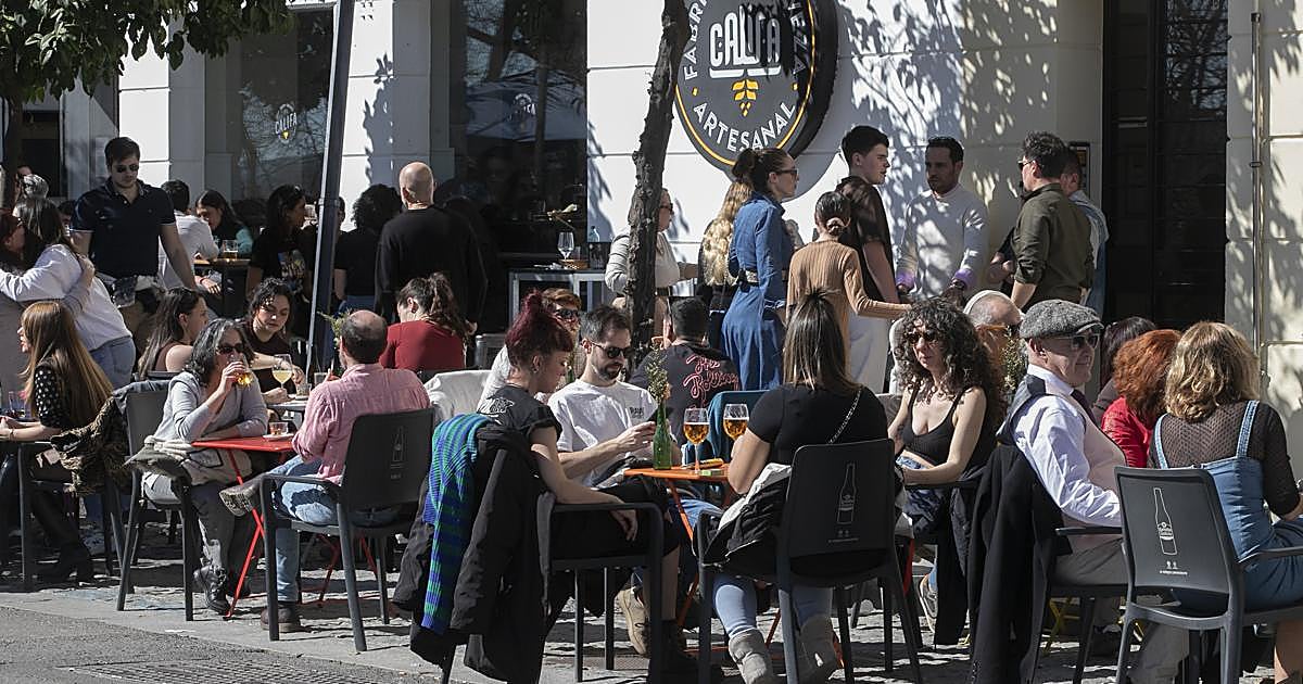 El Ayuntamiento de Córdoba recaudó en 2025 la mitad del dinero previsto por la tasa de las terrazas de los bares
