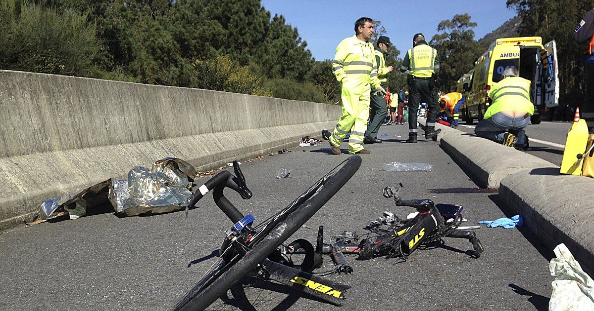 Muere el escritor Fernando Cabeza Quiles tras sufrir un accidente de bicicleta en Carballo (La Coruña)