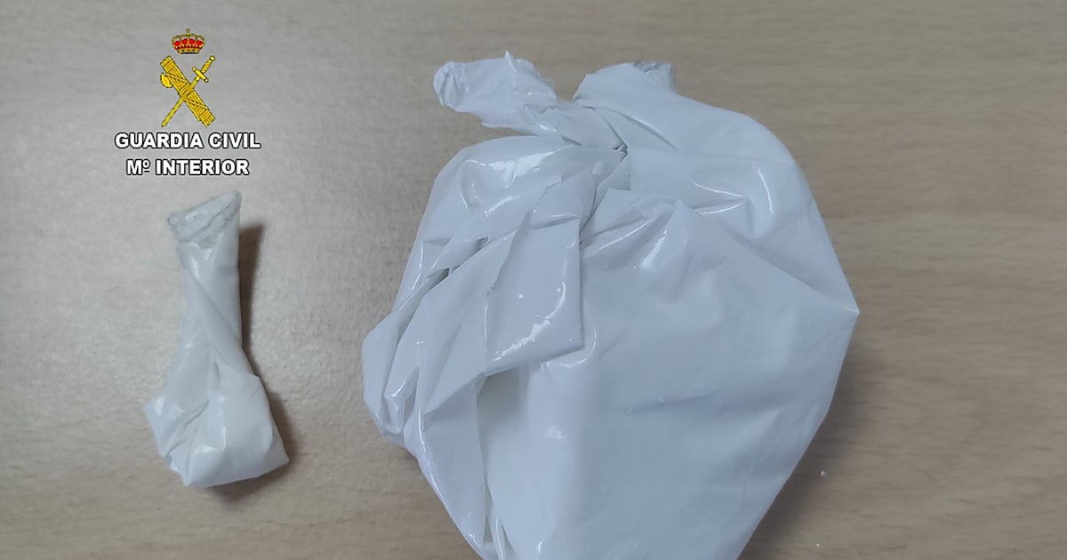 Piden cuatro años de cárcel para dos hombres por enviar cocaína desde Vilagarcía a Madrid por mensajería