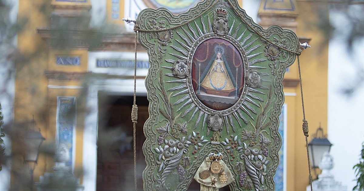 El Rocío de Pilas conmemora este sábado el 375 aniversario con su simpecado en la Catedral de Sevilla