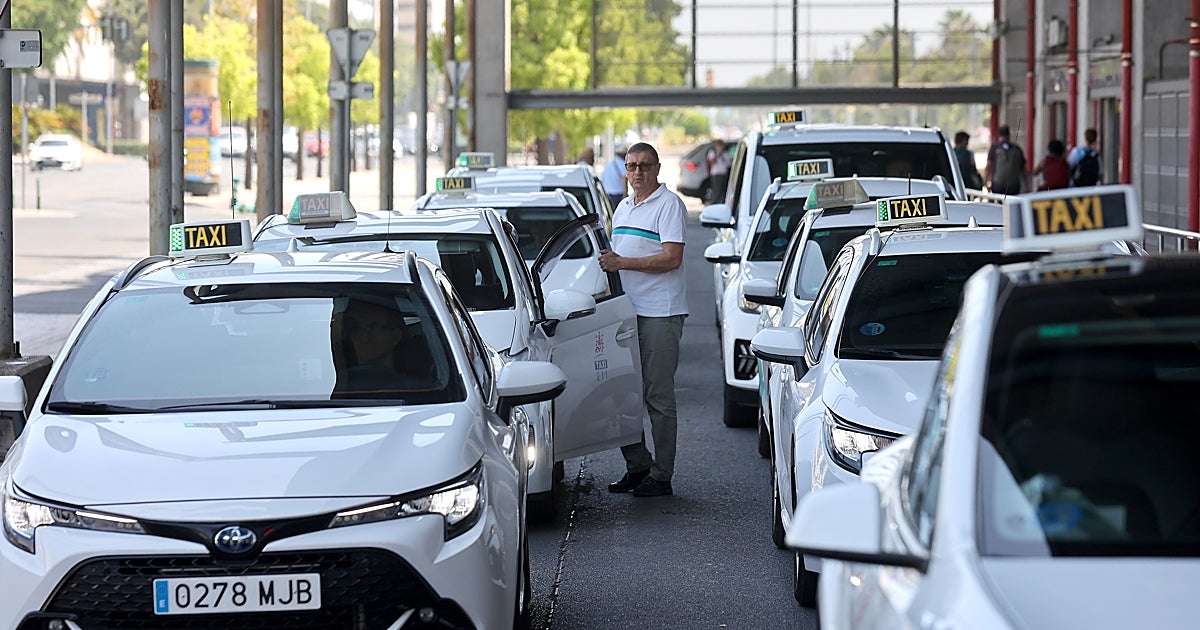 Los taxistas de Córdoba alertan de un repunte en el robo de catalizadores