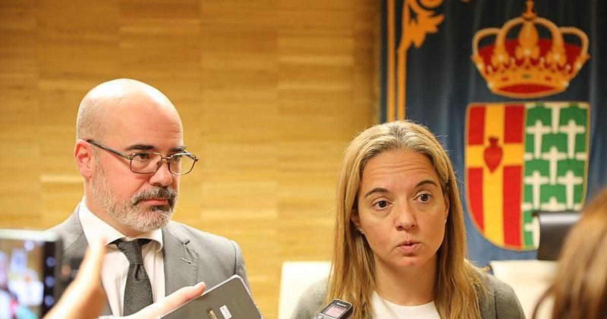 La alcaldesa de Getafe enchufa a la pareja de la portavoz de Más Madrid como asesor municipal
