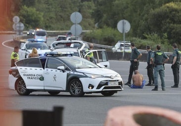 La reyerta de Ribeira: a las puertas de un jurado por atropellar mortalmente a su hermano
