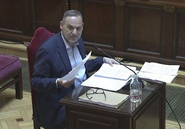 Alivio en Moncloa y Ferraz por que Ábalos no tira de la manta