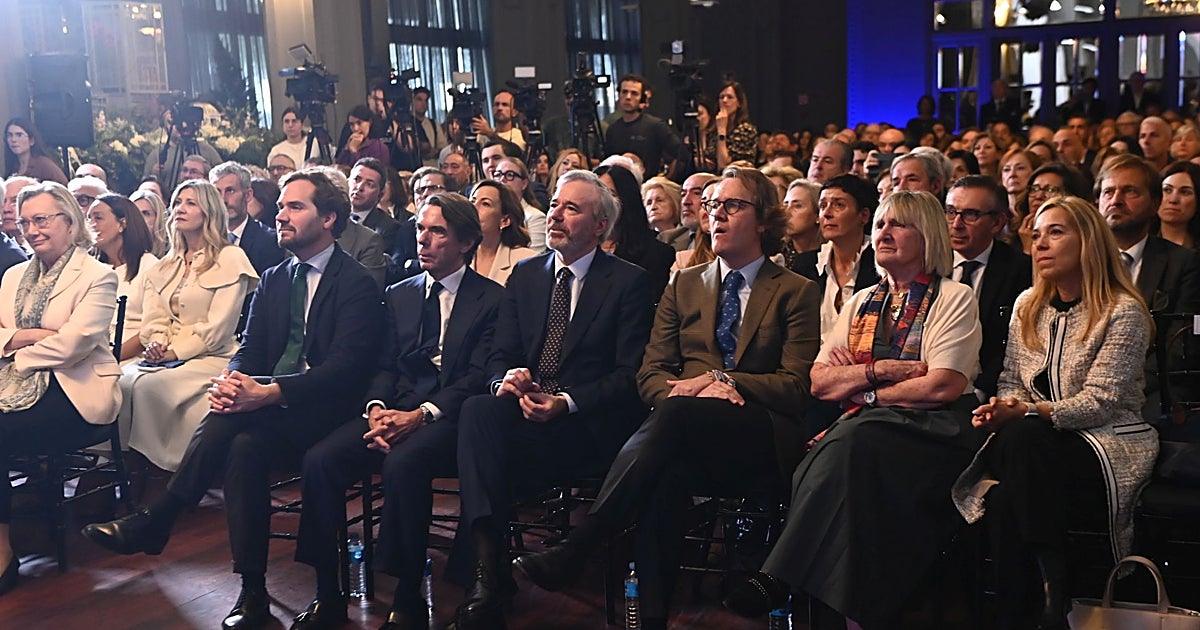 Aznar, en el homenaje a Giménez Abad en Zaragoza: «Sin ETA, Bildu no podría hacer presidente a Sánchez»