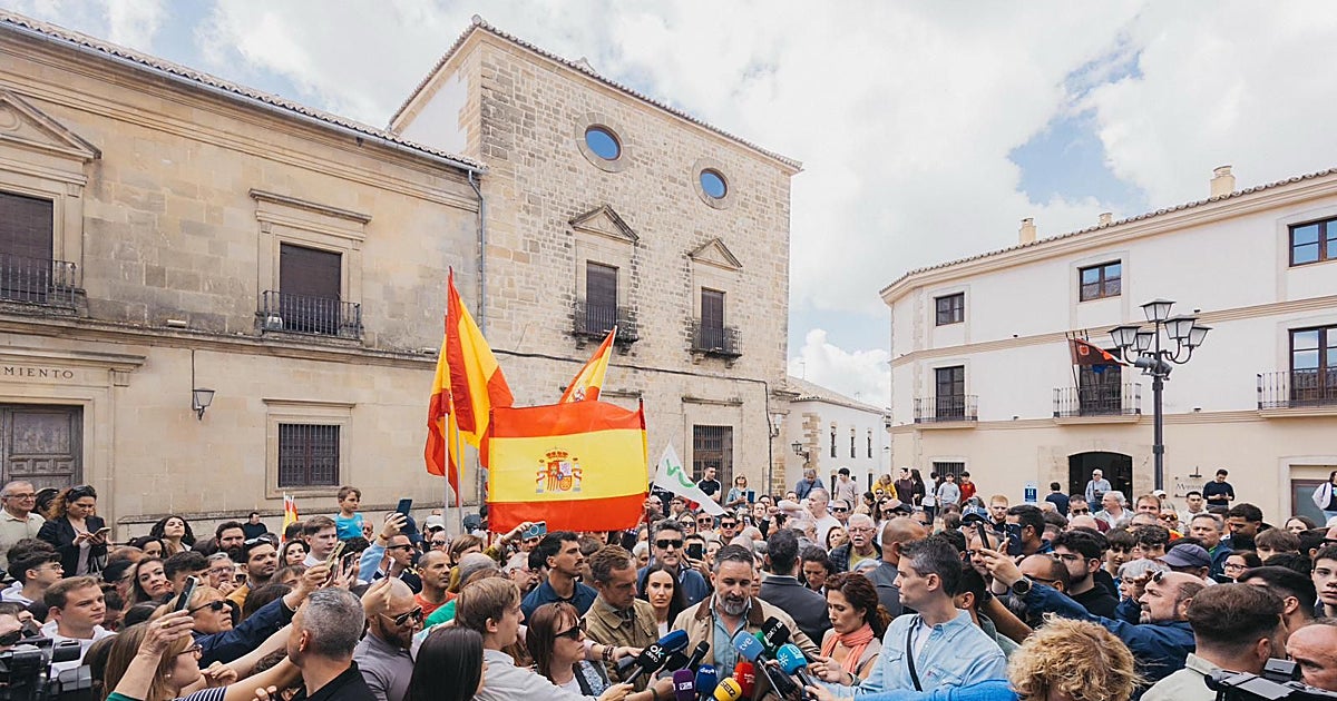 Abascal: «La prioridad nacional absoluta hoy es librarnos de Pedro Sánchez»