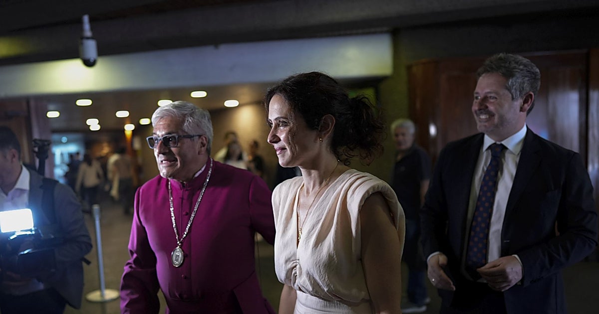 Ayuso amplía su agenda en México y comparte un acto con Nacho Cano, mientras arrecian las críticas de la izquierda y Vox