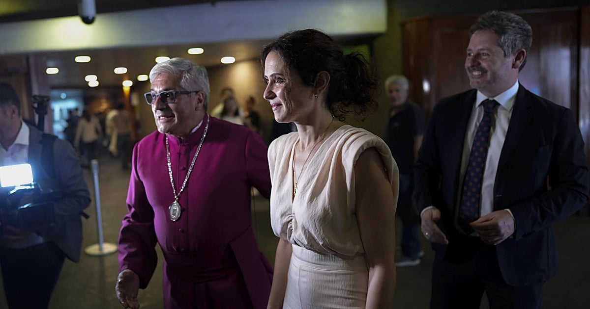 Ayuso amplía su agenda en México y comparte un acto con Nacho Cano, mientras arrecian las críticas de la izquierda y Vox
