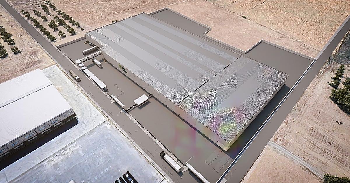 Aviserrano ultima la apertura de su planta en La Carlota y anuncia la construcción de un hotel
