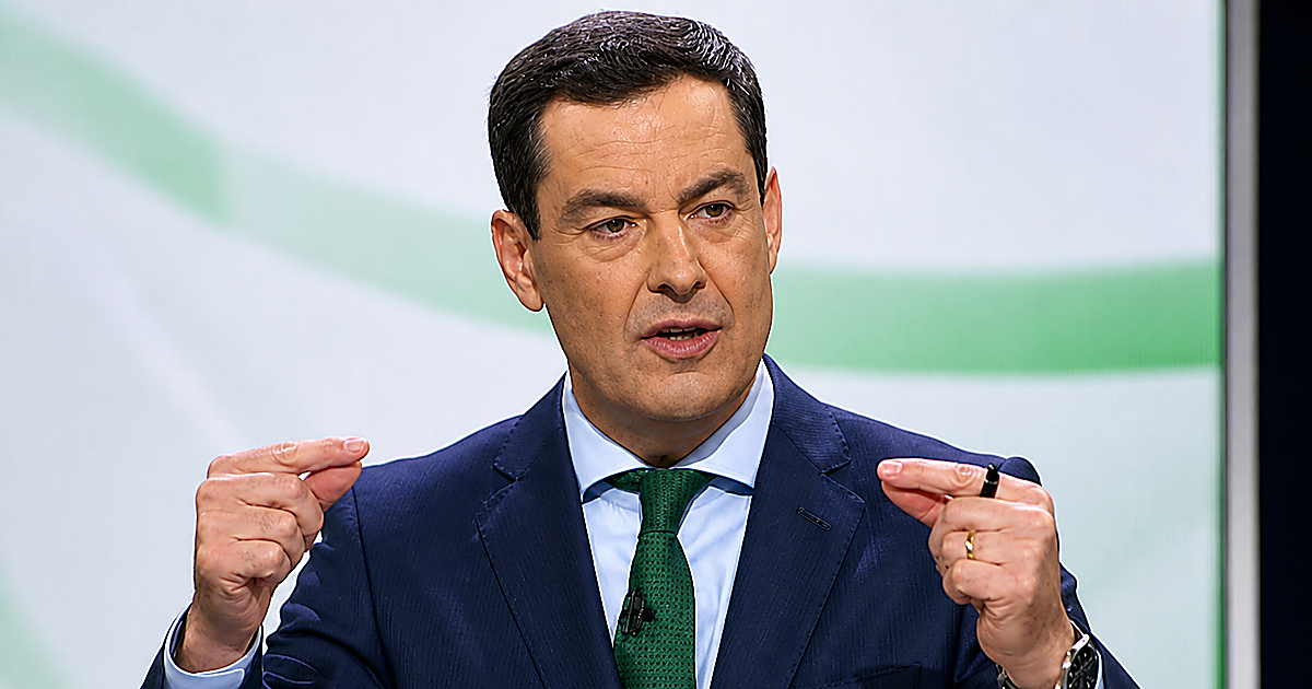 Moreno destaca como «dato histórico» el descenso del paro en Andalucía durante 60 meses consecutivos