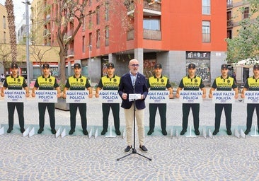Sirera (PP) pide más policía local en Barcelona y reclama la dimisión del concejal Batlle