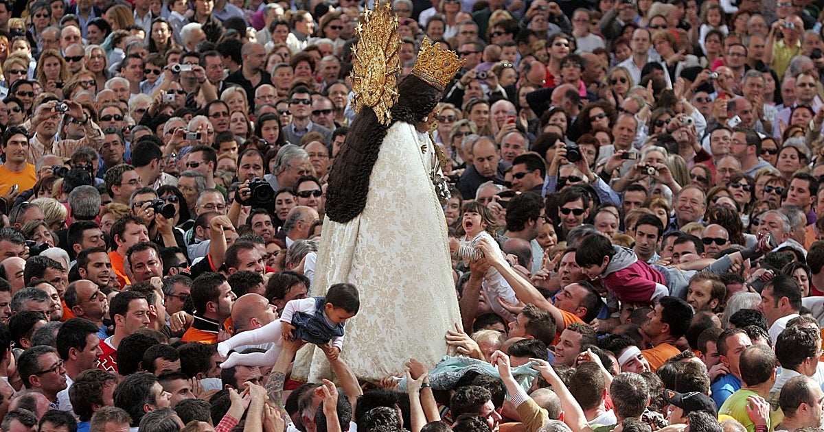 El Traslado de la Virgen de los Desamparados cambia su recorrido en Valencia