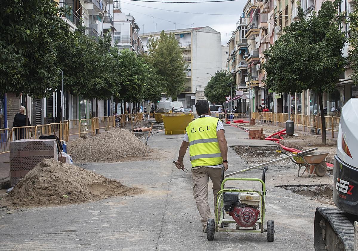 La licitación de obra pública cae en el primer trimestre un 3,3% y baja ...