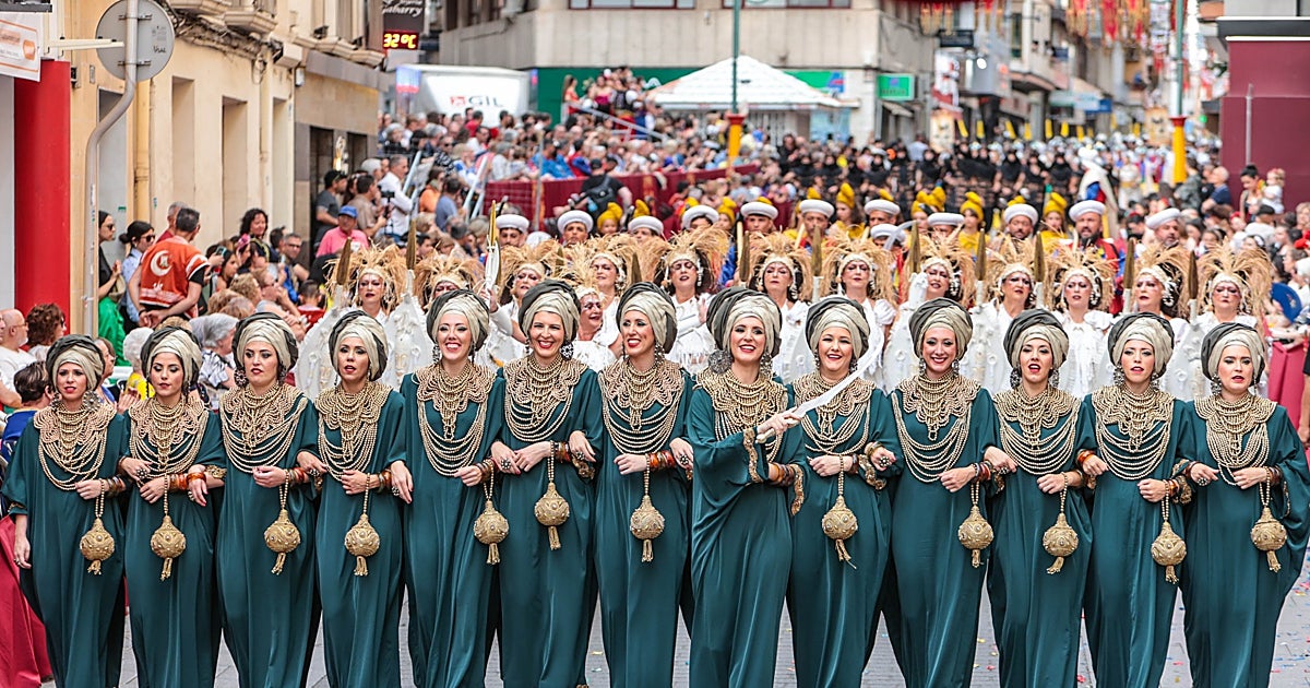 El Gobierno declara los Moros y Cristianos de Elda (Alicante) como Fiesta de Interés Turístico Internacional