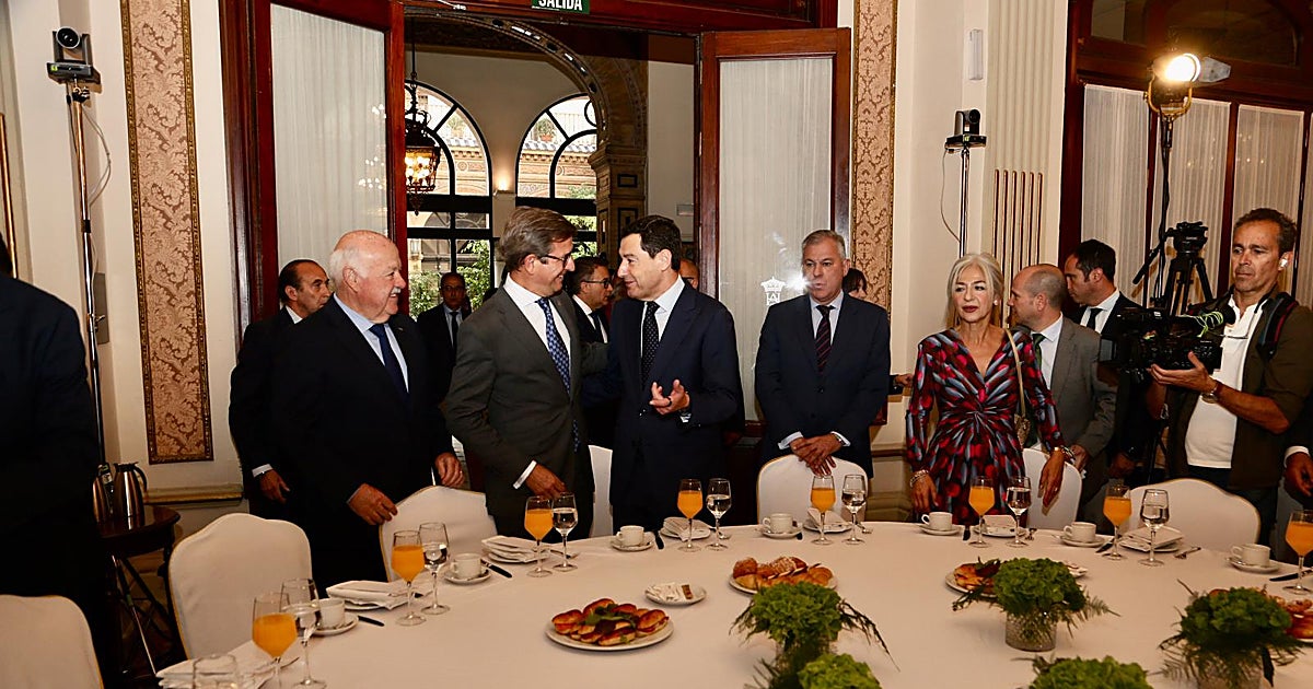 Moreno habla sobre el  juanmismo  y su sucesión: «Quiero que detrás de mí venga un presidente del PP»
