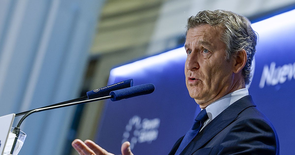 Feijóo critica que la regularización de inmigrantes sea secreto de Estado y promete desclasificarla