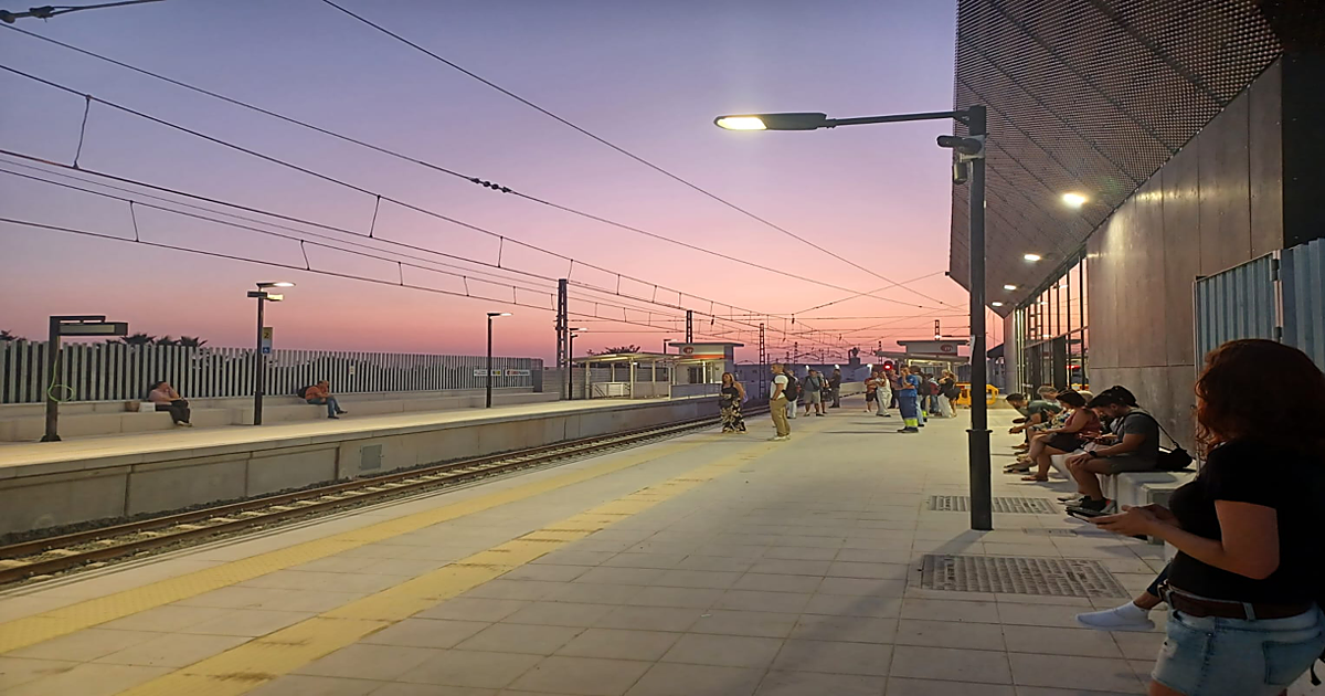 Horarios especiales de Metrovalencia por el festivo de la Virgen de los Desamparados