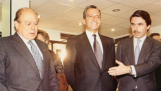30 años de la investidura de Aznar: otra España, otro PP