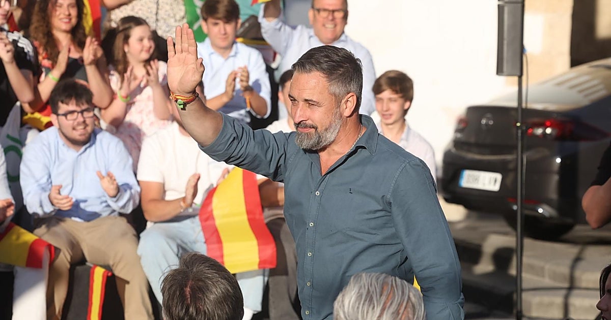 Vox aviva el rumor de un fraude electoral de Sánchez mediante la ley de nietos