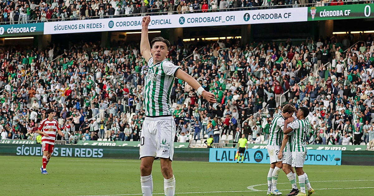 El Córdoba CF desafía a las matemáticas para obrar el milagro del play off