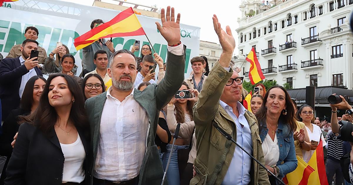 Santiago Abascal, en Córdoba: «El 17M sólo va de si Moreno sigue pasando el tiempo o de si cambian las cosas como en Aragón y Extremadura»
