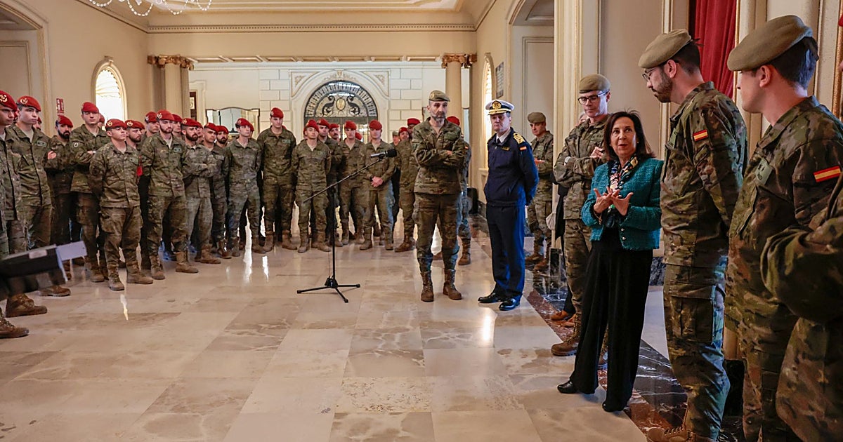Nueva visita de la ministra de Defensa a la Academia de Infantería de Toledo