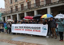 La Junta vuelve a pedir a Puente que deje las paradas del AVE en Zamora y Sanabria