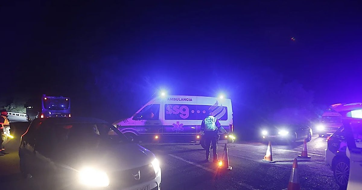 La Junta de Andalucía le recuerda al alcalde de Adamuz que 39 ambulancias llegaron en los primeros 40 minutos tras el accidente