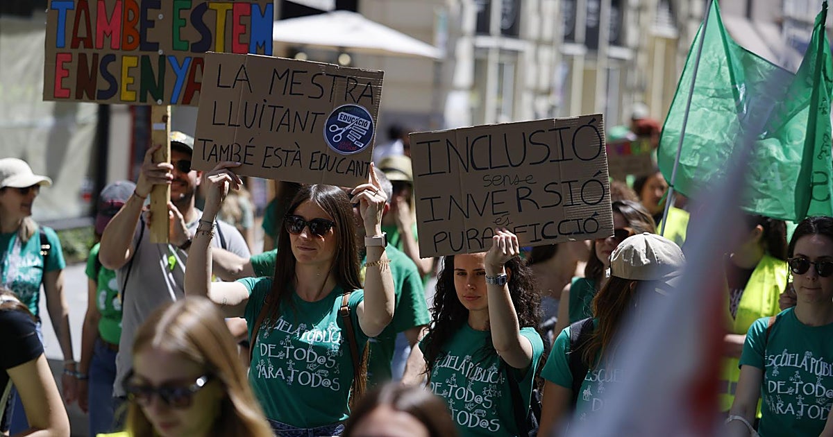 Educación convoca a los sindicatos para presentar una nueva propuesta a los profesores