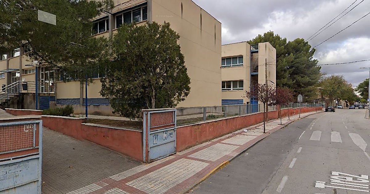 Episodio violento hacia una enfermera en Villacañas (Toledo), cuyo coche acabó «dañado»