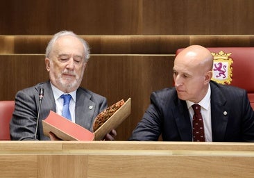 El alcalde de León pide a la RAE que desaparezca del diccionario el término 'castellano-leonés' por no «sentirnos identificados»