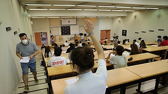 Levantar la mano
