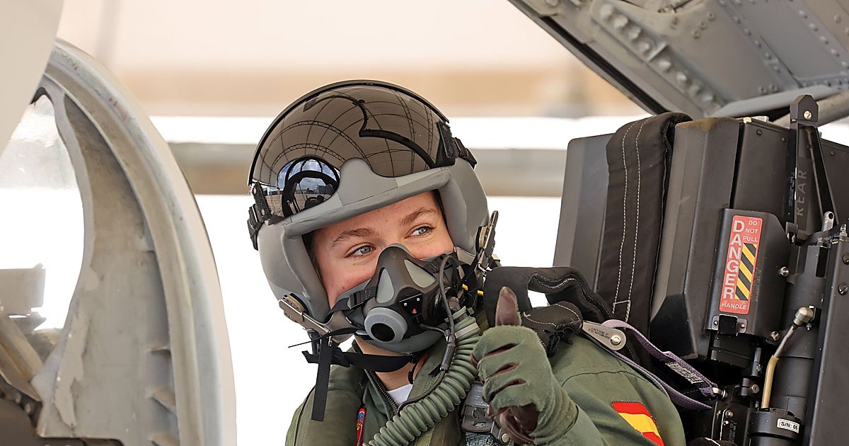 De los barrizales de Zaragoza a pilotar sola un avión de combate: los tres años que han transformado a Leonor