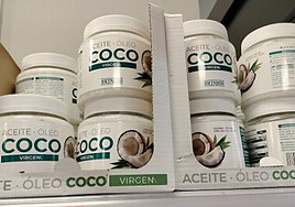 Mercadona indica para qué se usa el aceite de coco: «Es ideal como aliño pero también para el cuidado personal»