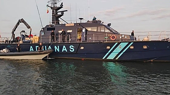 Imagen de archivo de una nave de Vigilancia Aduanera