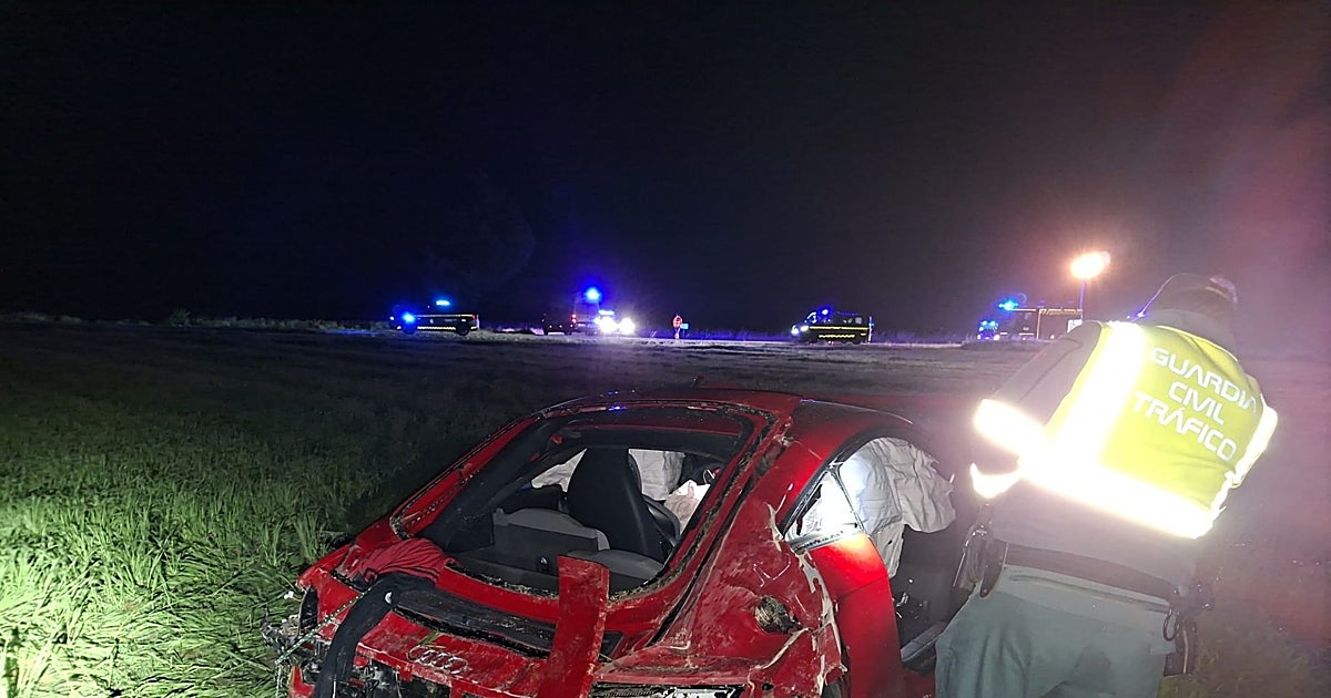 Un joven muerto y dos heridos tras una salida de vía en Sandiás (Orense)